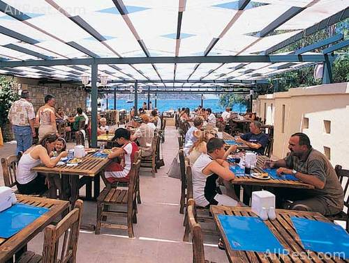 Izer Beach Club 20